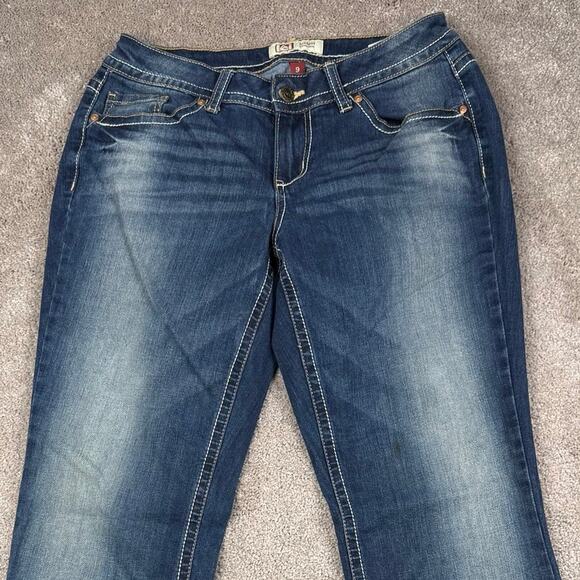 Lei Bridget Curvy Bootcut Jeans Size 9 Western Cowgirl Boho Dark Wash - Picture 2 of 5
